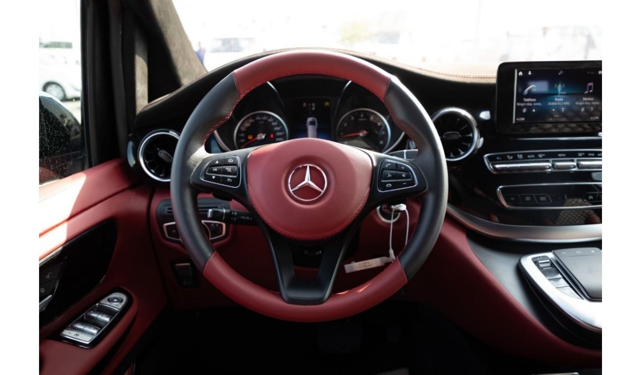 Mercedes-Benz V 250 2022 Mercedes Benz V250 4X2 2.0 VIP Luxury 4 seat Petrol