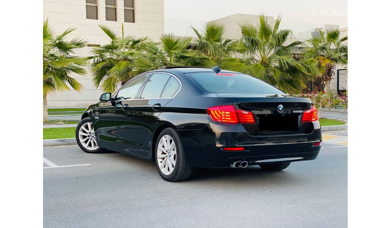 بي أم دبليو 528 BMW 528i || GCC || Full Option || Immaculate Condition