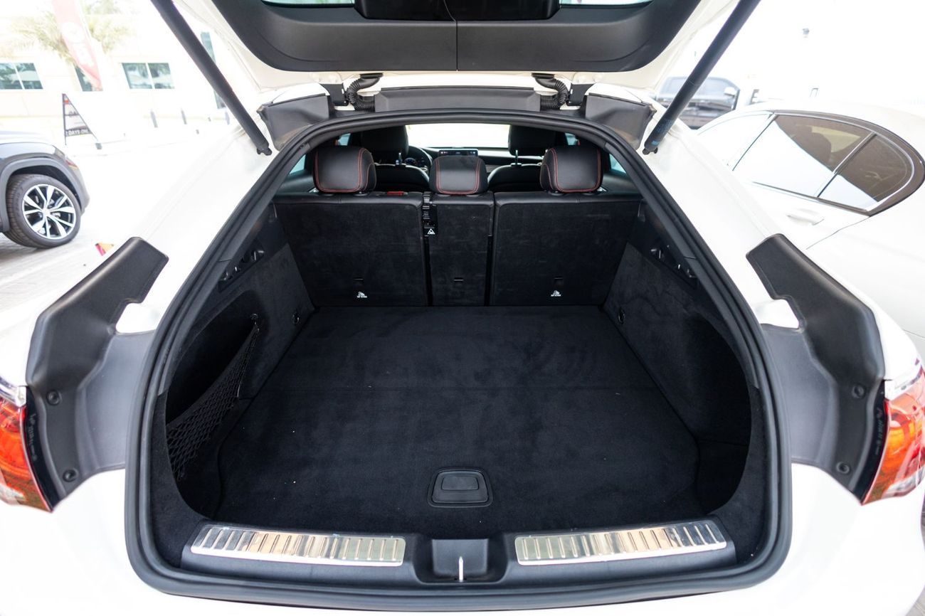 مرسيدس بنز GLC 43 AMG 4MATIC 3.0L (362 HP)