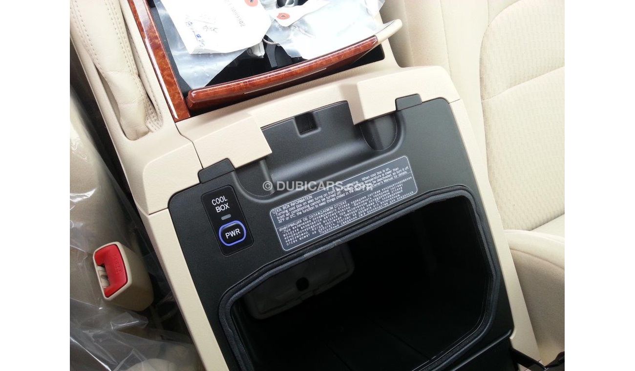 Toyota Land Cruiser GXR 4.5L Diesel Mid Option