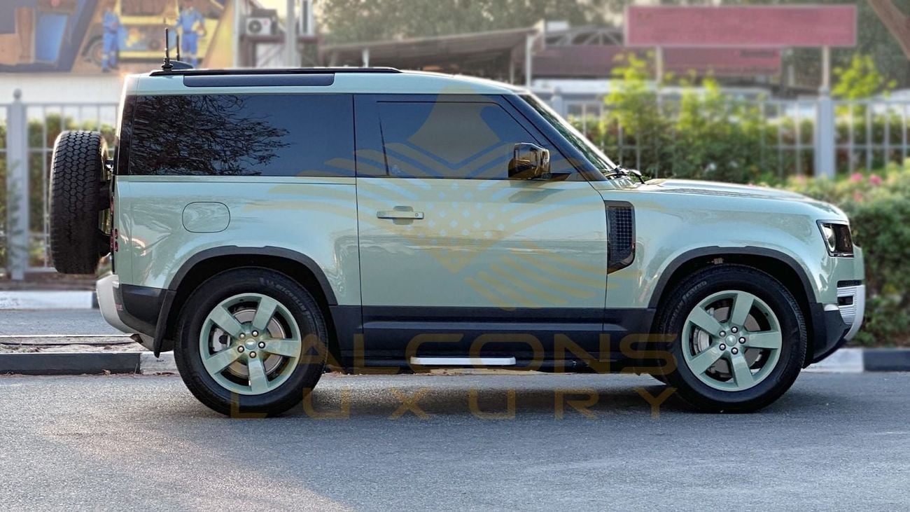 Land Rover Defender