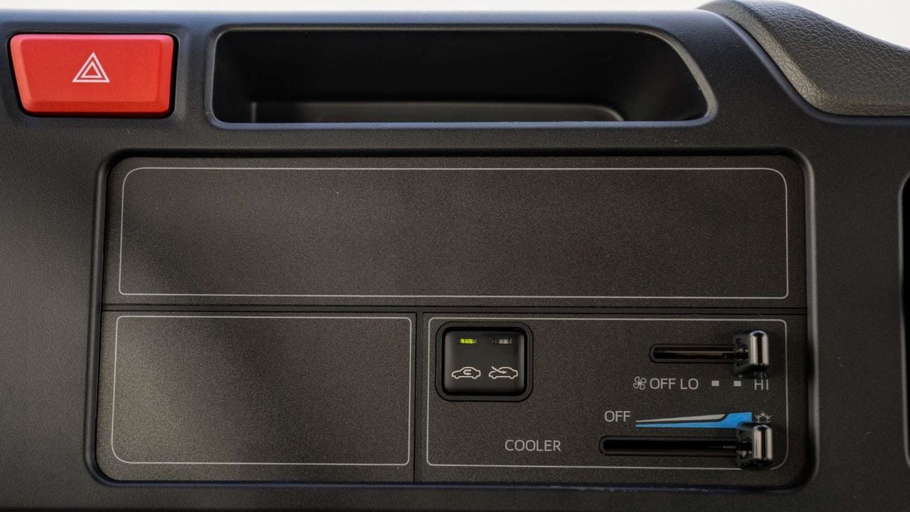 Toyota Coaster 2.7L (23-Seater)