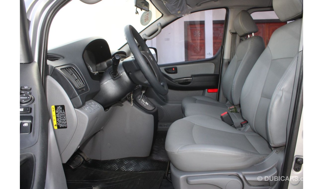 هيونداي جراند ستاريكس هيونداي h1 جراند استاركس 2017 وارد كوريا أوراق جمارك بحالة ممتازة بدون حوادث