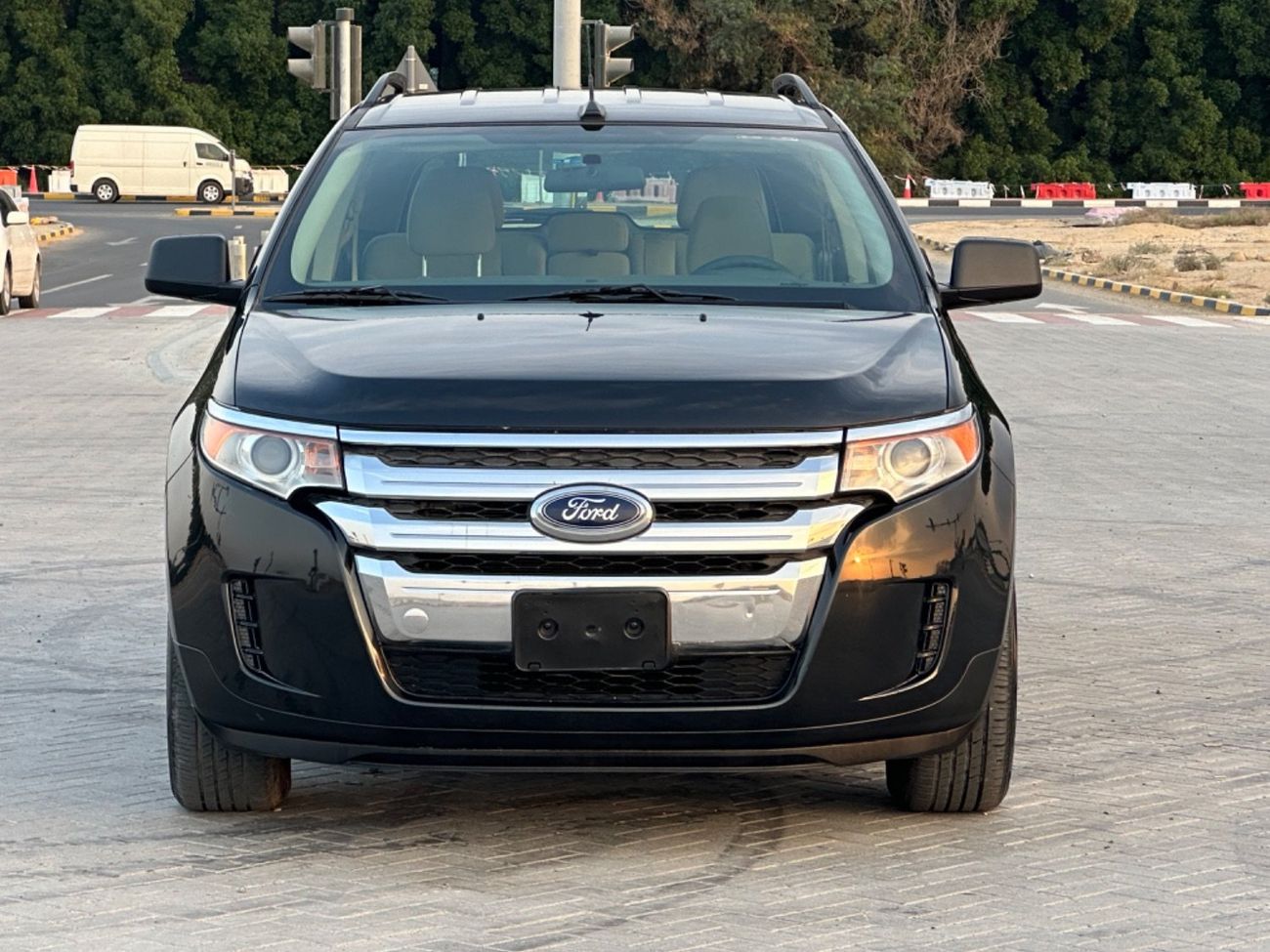 فورد إدج موديل 2014 خليجي حاله ممتازه من الداخل و الخارج