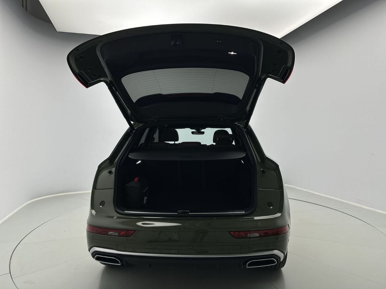 Audi Q5 45 TFSI quattro S Line 2.0L 249hp (Ref# 2041067) - EXCLUSIVE RAMADAN OFFER