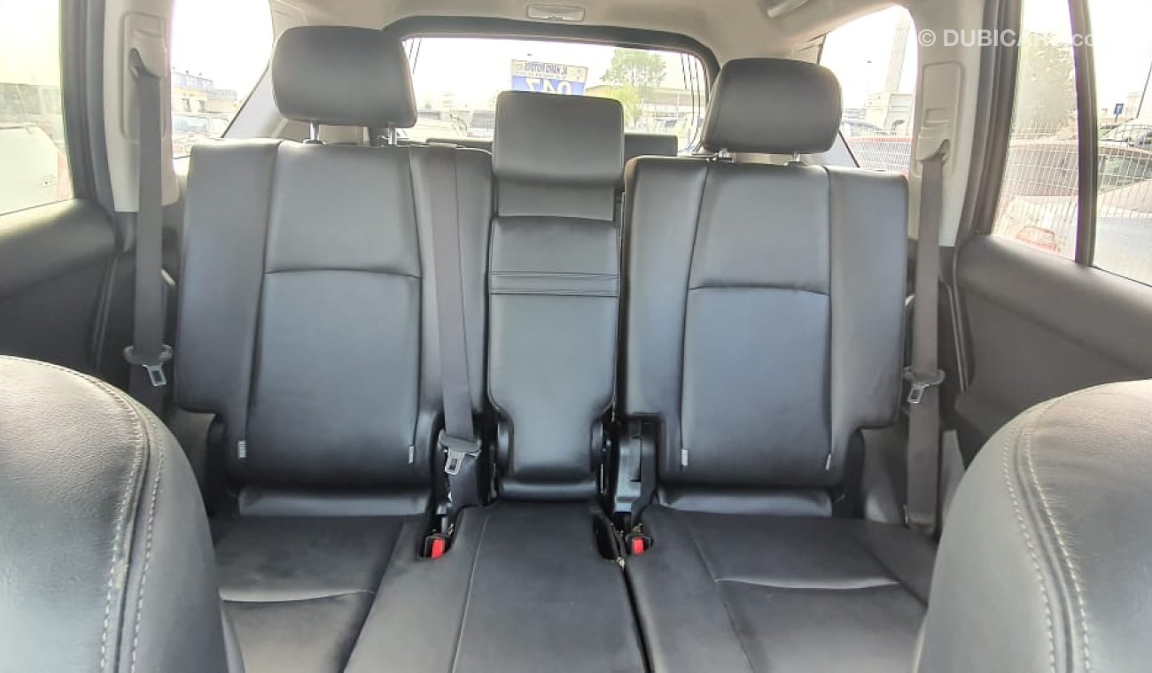 تويوتا برادو RIGHT HAND DRIVE 2.8L LEATHER SEATS