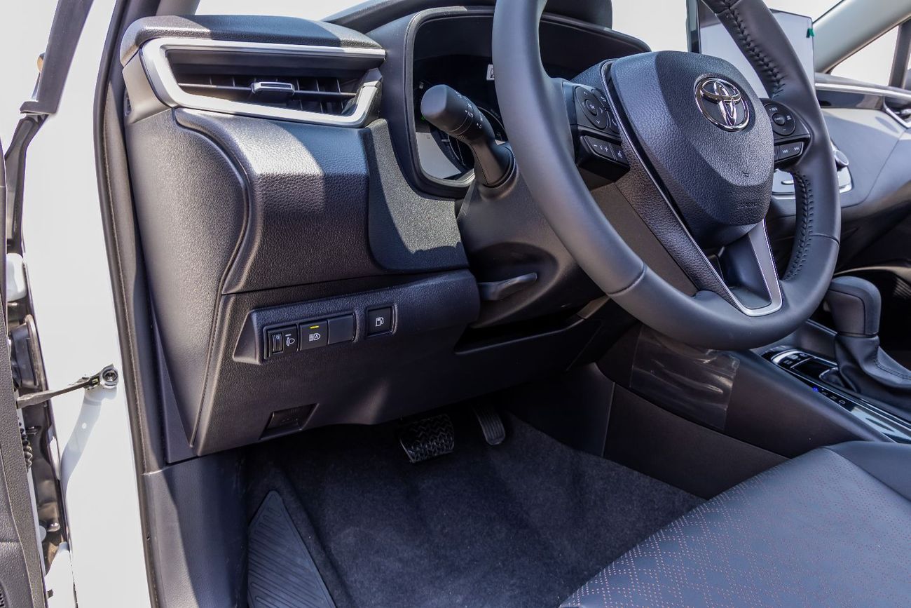 تويوتا كورولا Toyota Corolla 1.8L Intelligent Electric Hybrid Dual Engine Elite Edition - White - 2025 (Export)