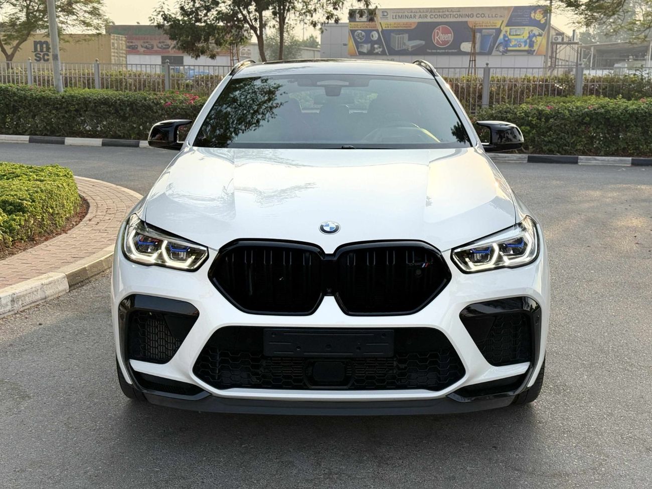 BMW X6 xDrive40i Luxury M Sport Package 3.0L GCC SPEC UNDER WARRANTY AND SERVICE CONTRACT
