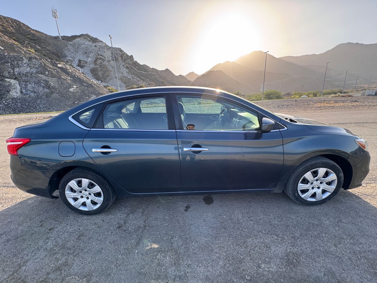 نيسان سنترا