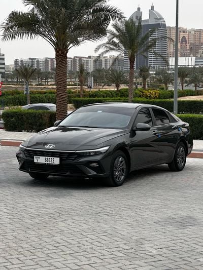 Hyundai Elantra Smart 1.6L