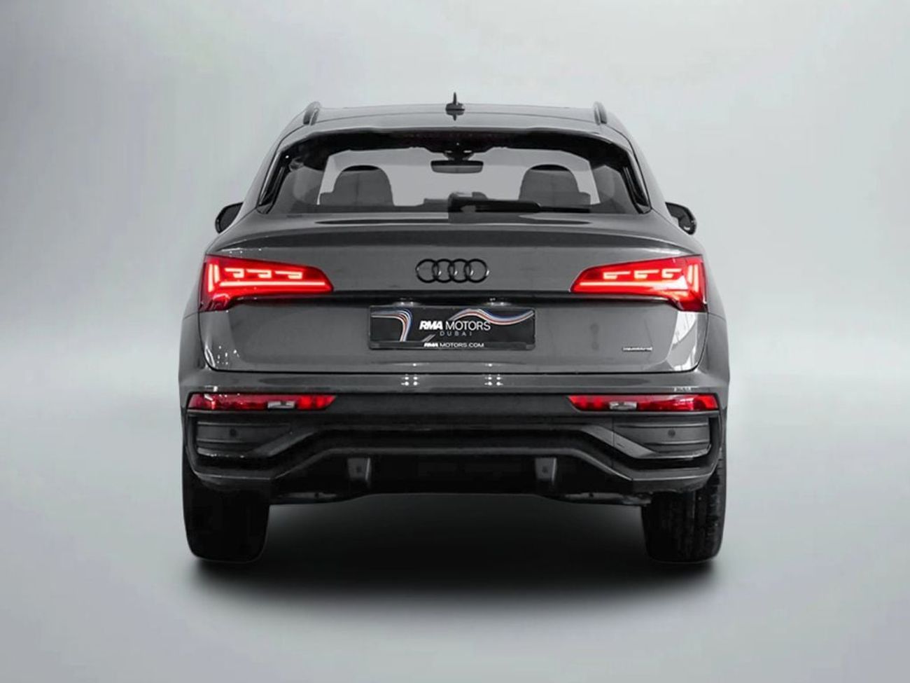 أودي Q5 45 TFSI quattro S Line 2.0L (245 HP) SUV