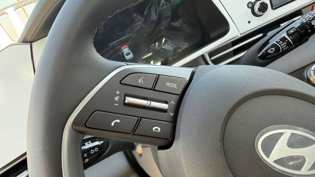 Hyundai Elantra 1.5L Pertol - GLX ELITE