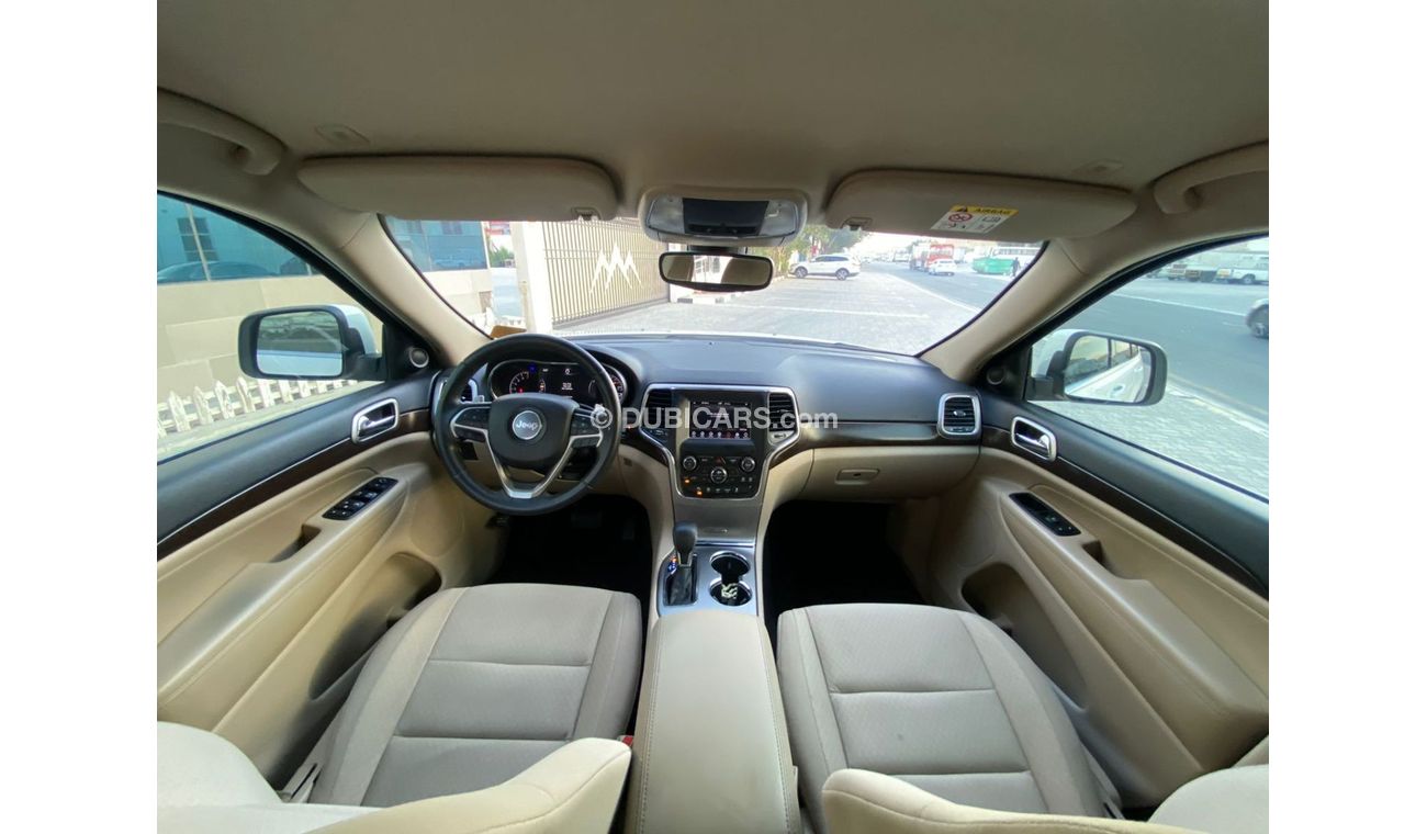 Jeep Grand Cherokee Laredo