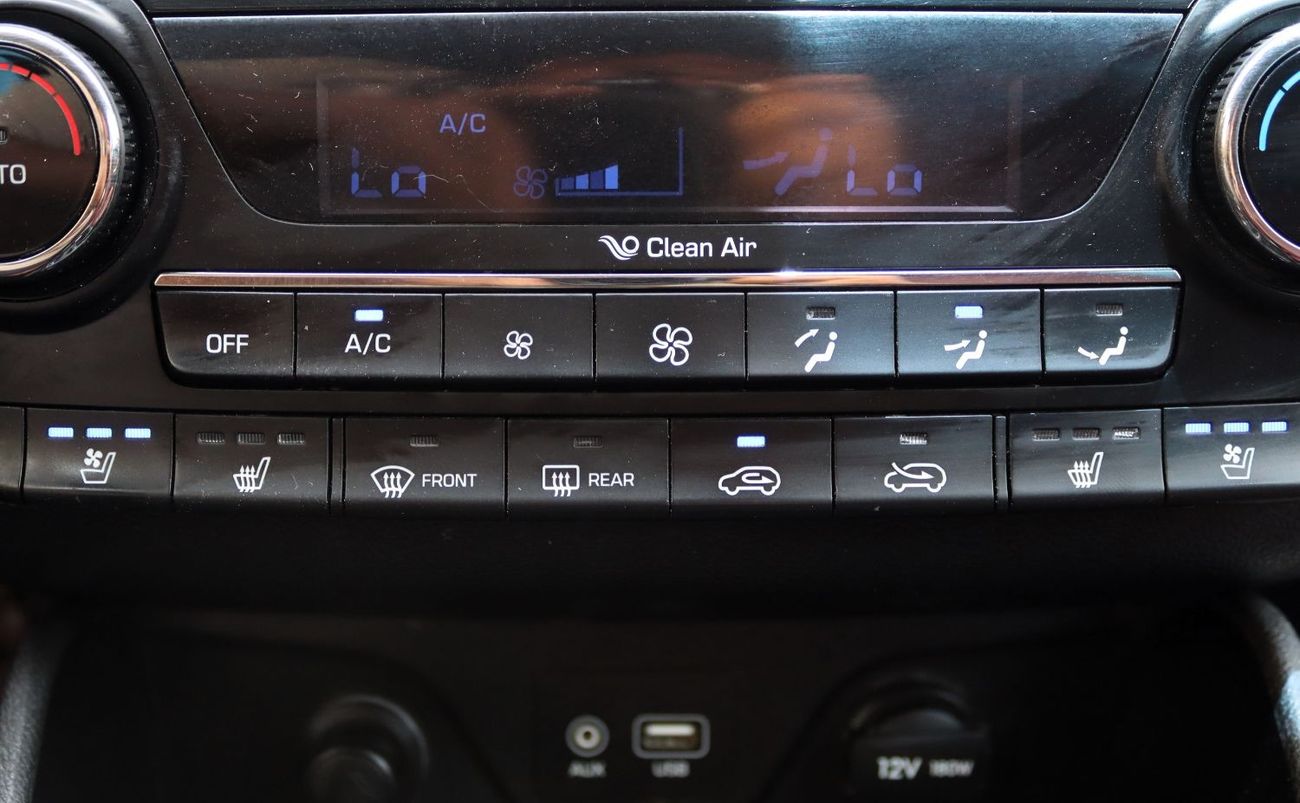 Hyundai Tucson GLS Plus ACCIDENTS FREE - GCC- GTLINE - FULL OPTION - ORIGINAL PAINT - PERFECT CONDITION INSIDE OUT