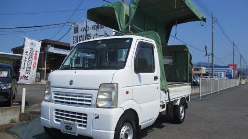 Suzuki Carry DA63T