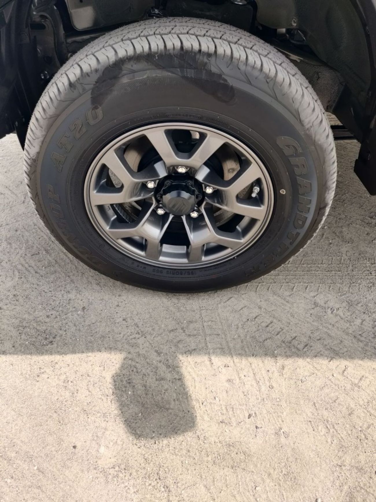 سوزوكي جيمني GLX 1.5L (3-Doors) SUZUKI JIMNI 2025 GLX PETROL 1.5L 3-DOORS 4WD ALL GRIP A/T