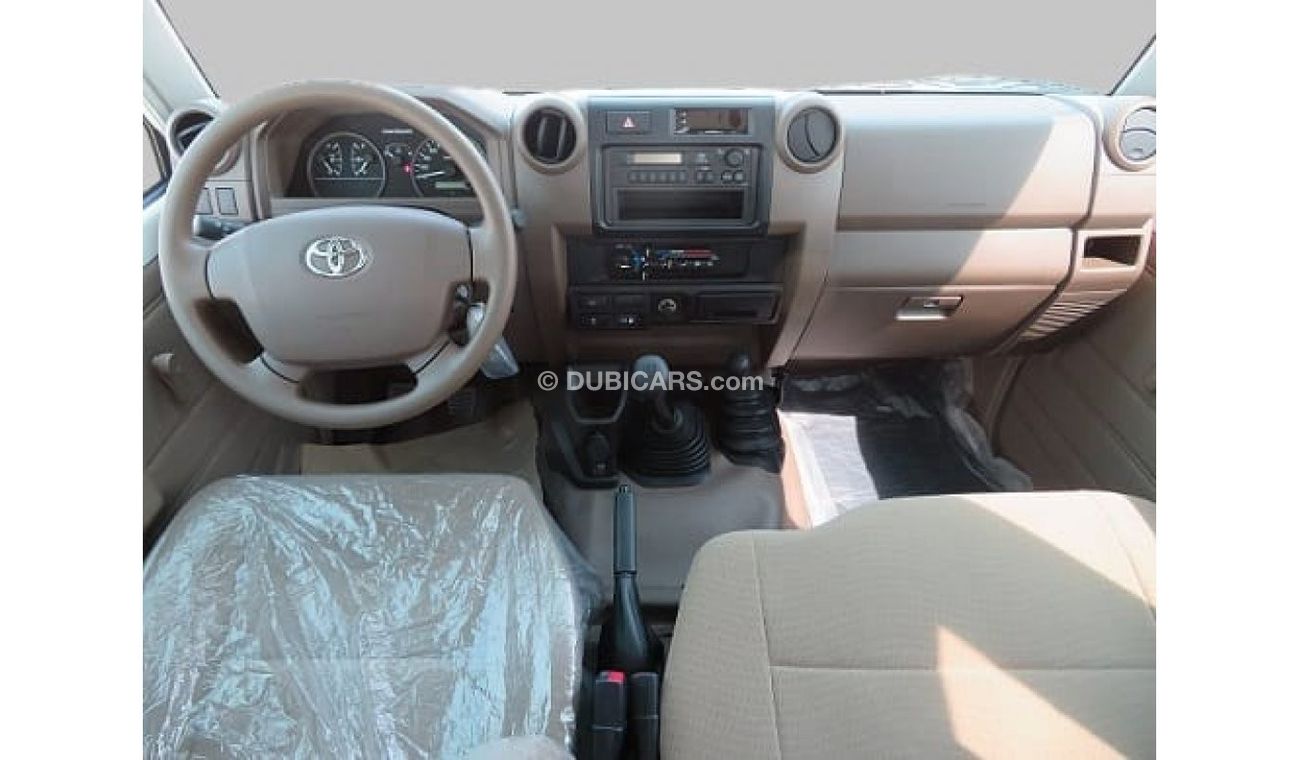 تويوتا لاند كروزر 70 TOYOTA LC HTOP 3 DOOR PETROL V6