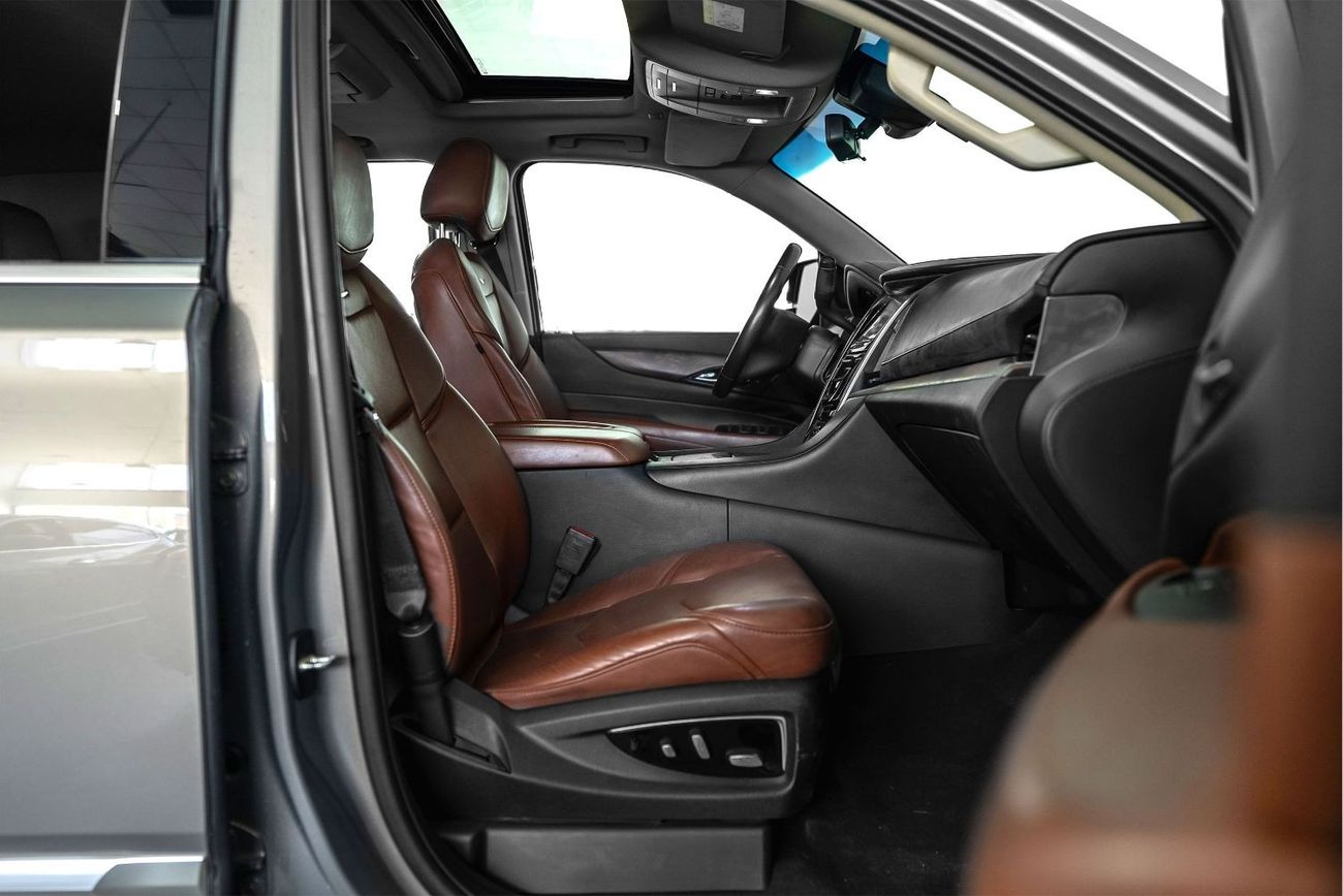 Cadillac Escalade Std 6.2L Premier / Full Service History