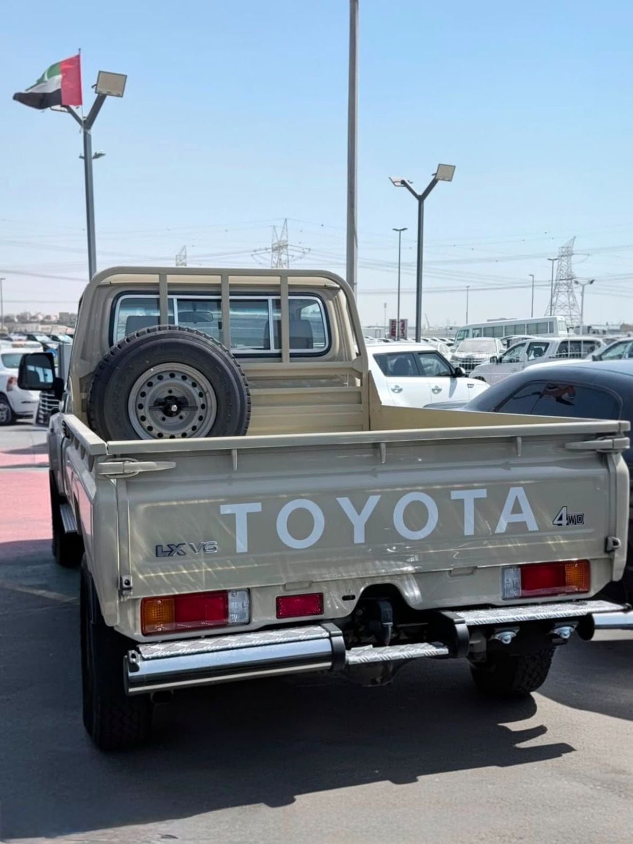Toyota Land Cruiser Pick Up Toyota Land Cruiser pick up S/C 4.0L Petrol M/T  4WD Biege color 2026 Model