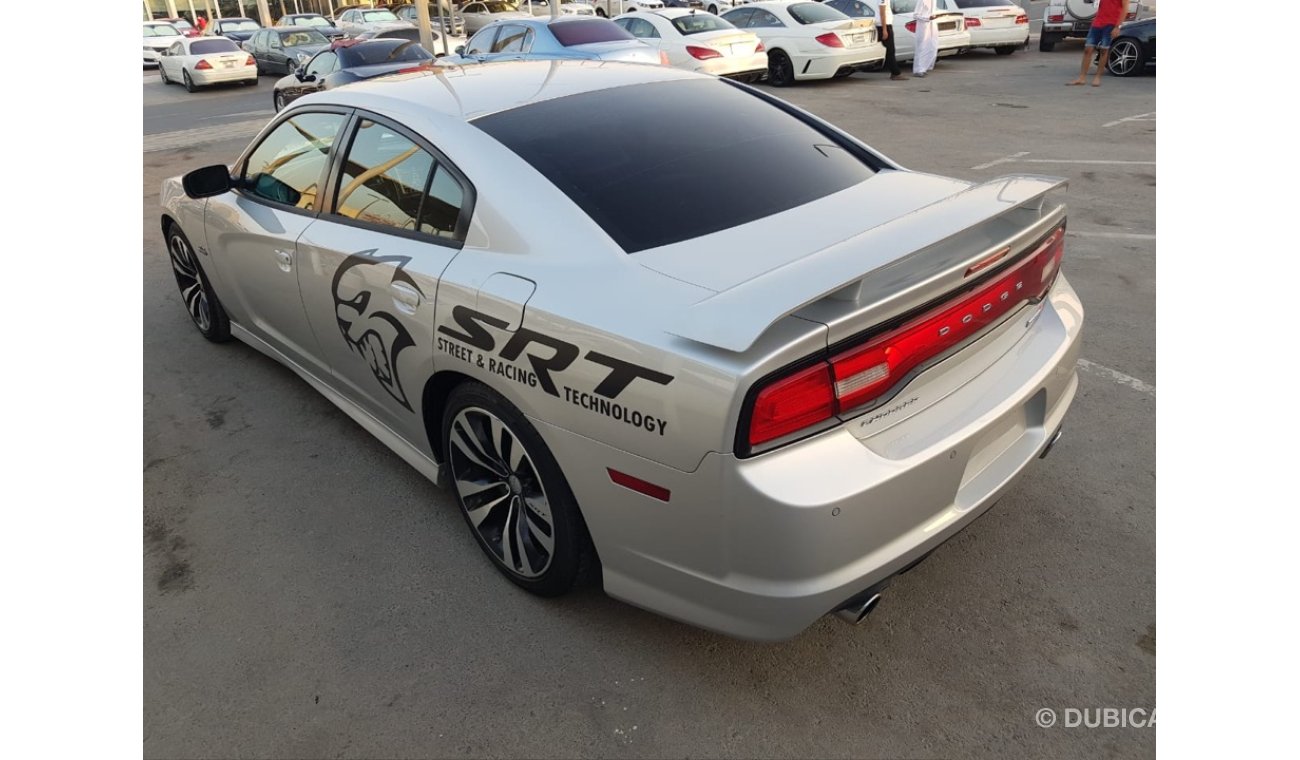 Dodge Charger Dodge Charger model 2012 GCC car prefect condition full service full option low mileage