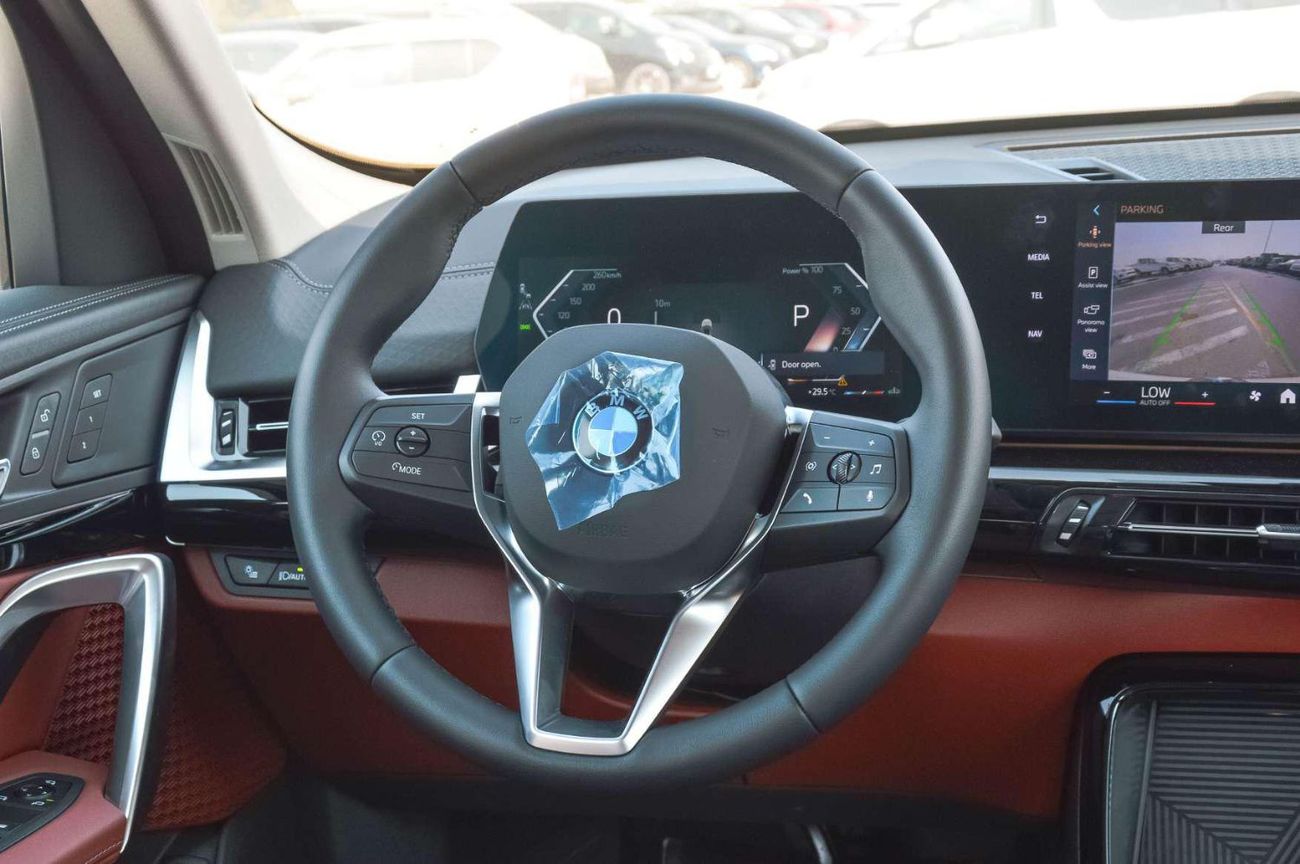 بي أم دبليو X2 BMW X2 SDRIVE 25i 2.0L FWD SUV 2025