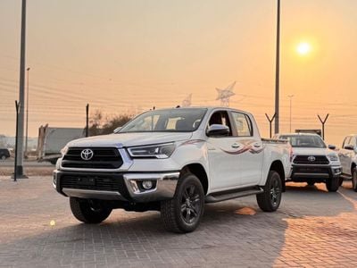 تويوتا هيلوكس  2.7L AWD M/T