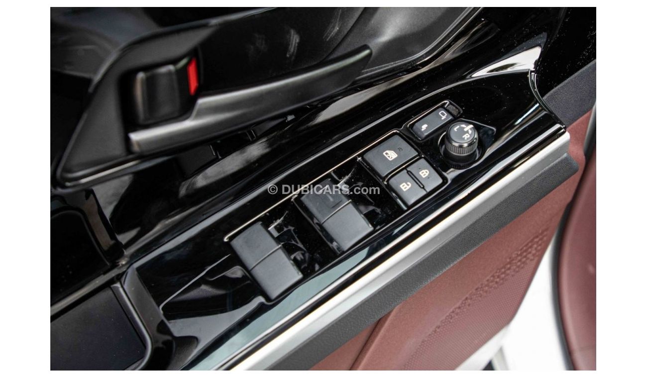 Toyota bZ4X 2022 Toyota bZ4X Long Range Pro FWD - White Black Dual Ton inside Red