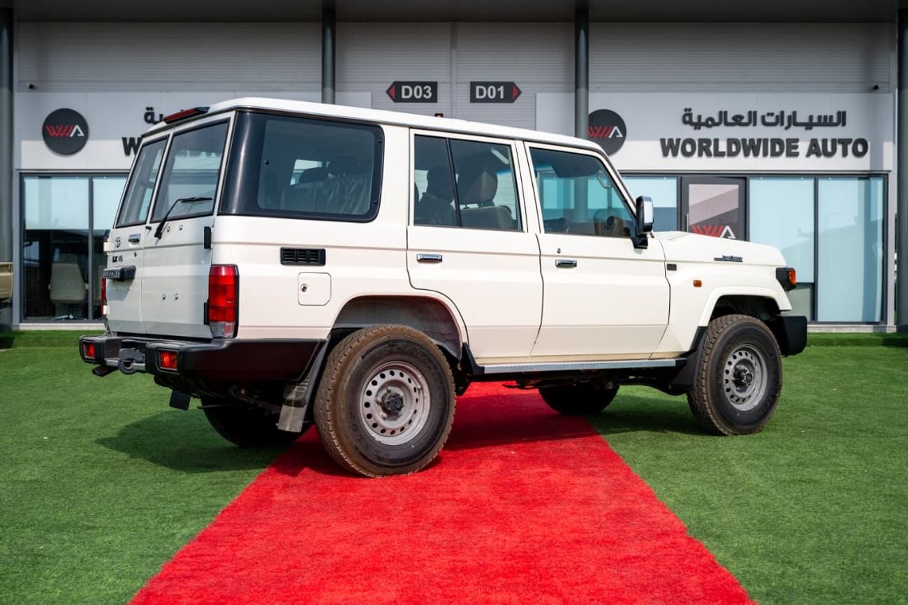 تويوتا لاند كروزر 70 Toyota LC 76 4.0L Petrol E Automatic 2025