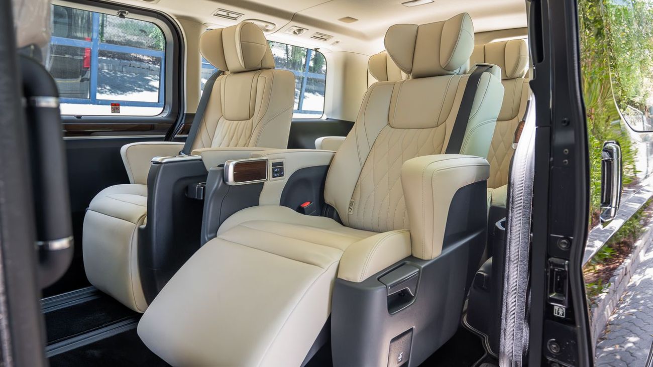 تويوتا جرافينا TOYOTA GRANVIA 3.5L HI SIX SEATS -2026YM
