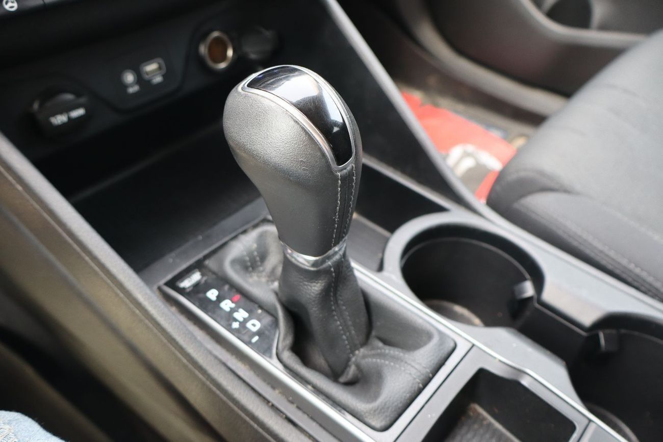 هيونداي توسون Basic Panorama 1.6L