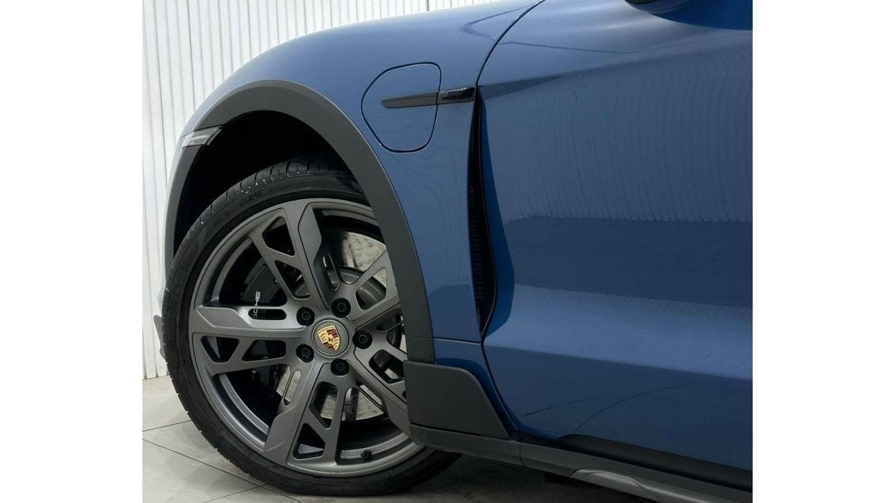 Porsche Taycan 2021 Porsche Taycan Turbo Cross Turismo, Jan 2026 Porsche Warranty, Full Options, Low Kms, GCC