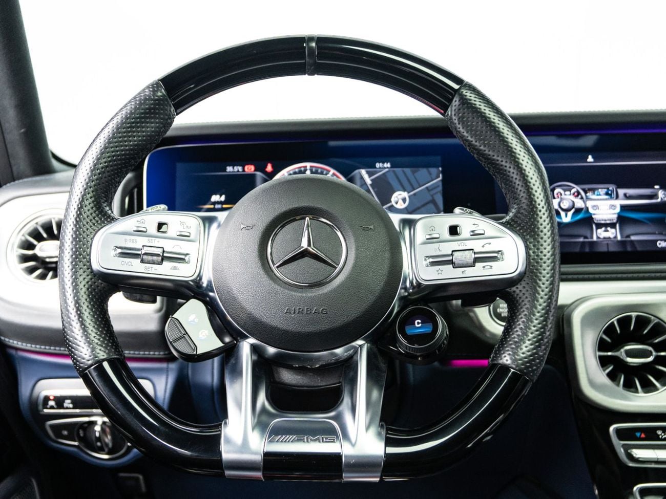 مرسيدس بنز G 63 AMG STD BUY NOW, PAY 2027 | THE BLACKLINE STANDARD | 2027 Mercedes Warranty, GCC
