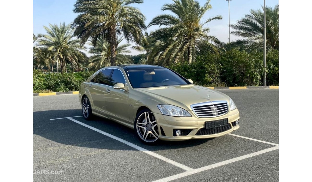 مرسيدس بنز S 63 AMG السياره بحاله جيده جدا لا تحتاج إلى أي مصاريف