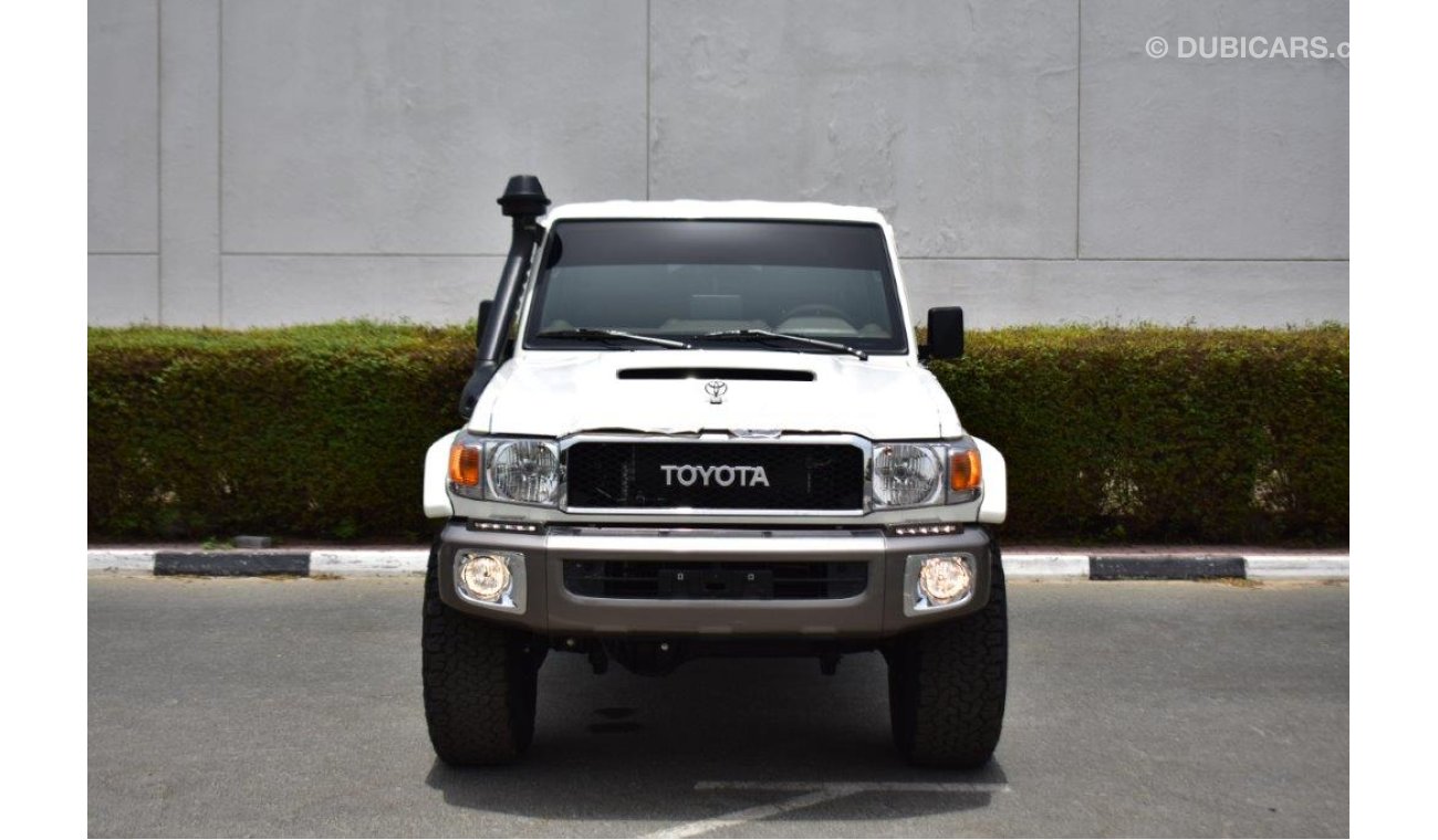 تويوتا لاند كروزر بيك آب 79 Double Cab Pickup Xtreme V8 4.5L Turbo Diesel 4WD Manual