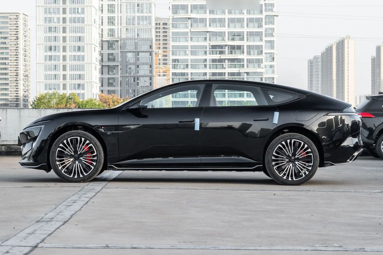 Avatr 12 Performance AWD Avatr 12 4WD Master