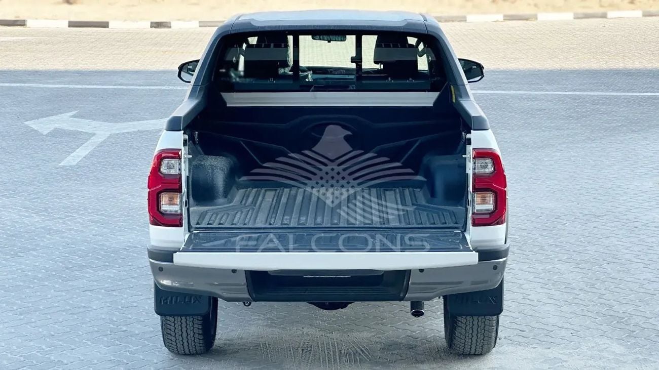 تويوتا هيلوكس Toyota Hilux 4.0L Adventure P DC 4WD AT