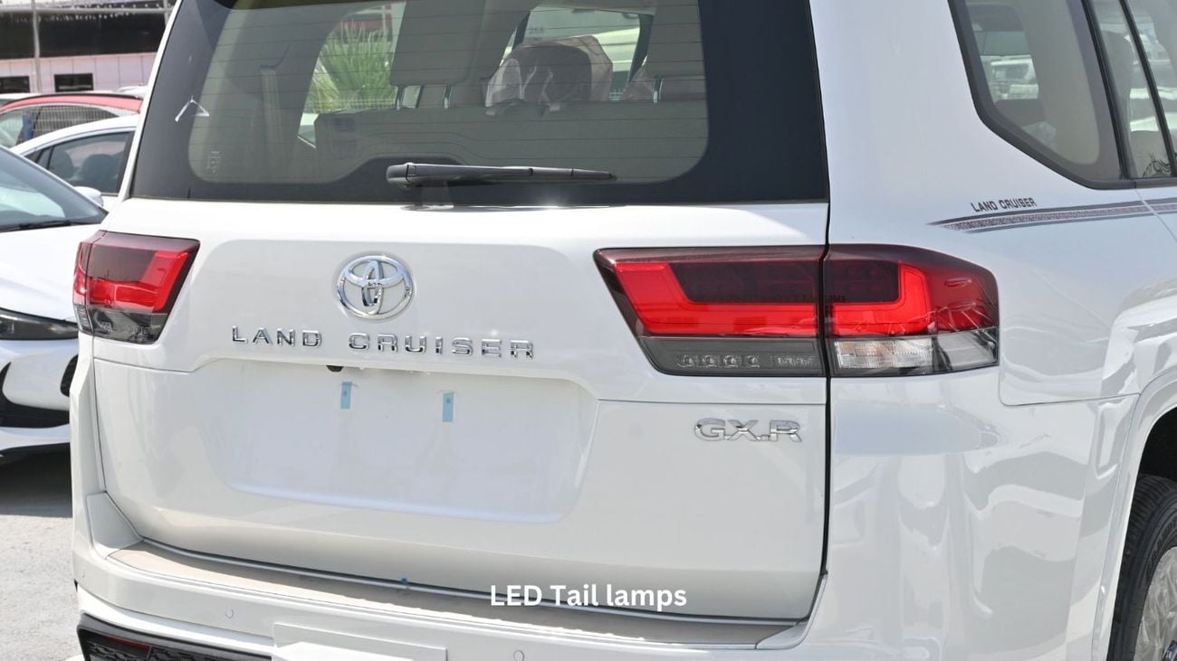 تويوتا لاند كروزر Toyota Land Cruiser GX-R 4.0L V6 Petrol with Aero Kit, Model 2026