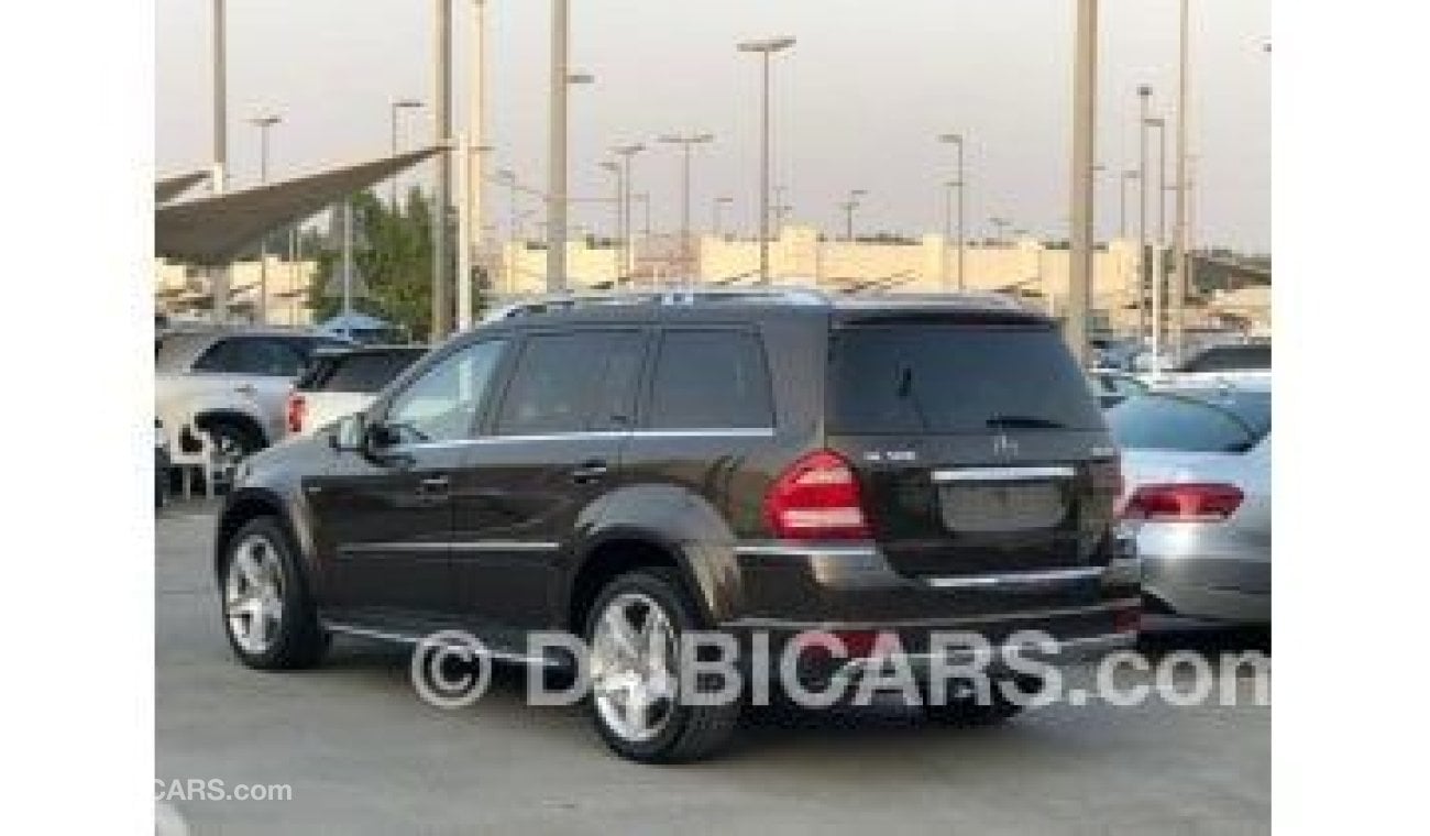 Mercedes-Benz GL 500 Type: Mercedes GL500 Model: 2012 Specifications: GCC, full specifications, cruise control, full elec