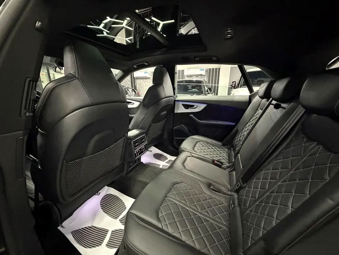 Audi Q8 55 TFSI S-LINE LUXURY