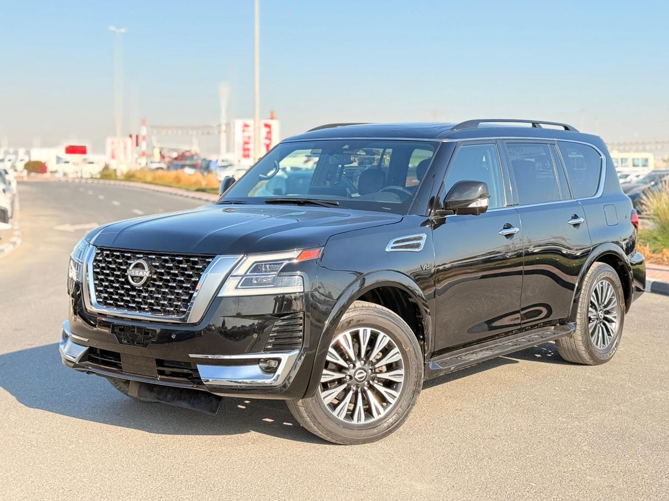 Nissan Armada SL Full Option ,Sunroof 4WD 2022 model