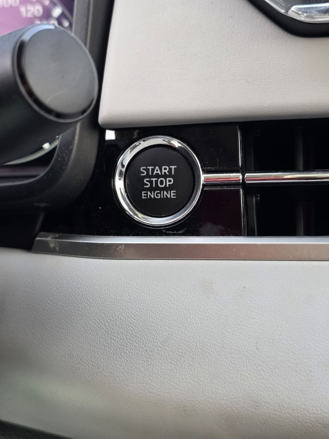 Mitsubishi Outlander H-LINE 2.5L 2026