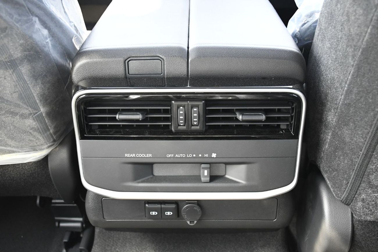 Toyota Land Cruiser 3.5L Twin Turbo Basic Option ( Ready Stock)