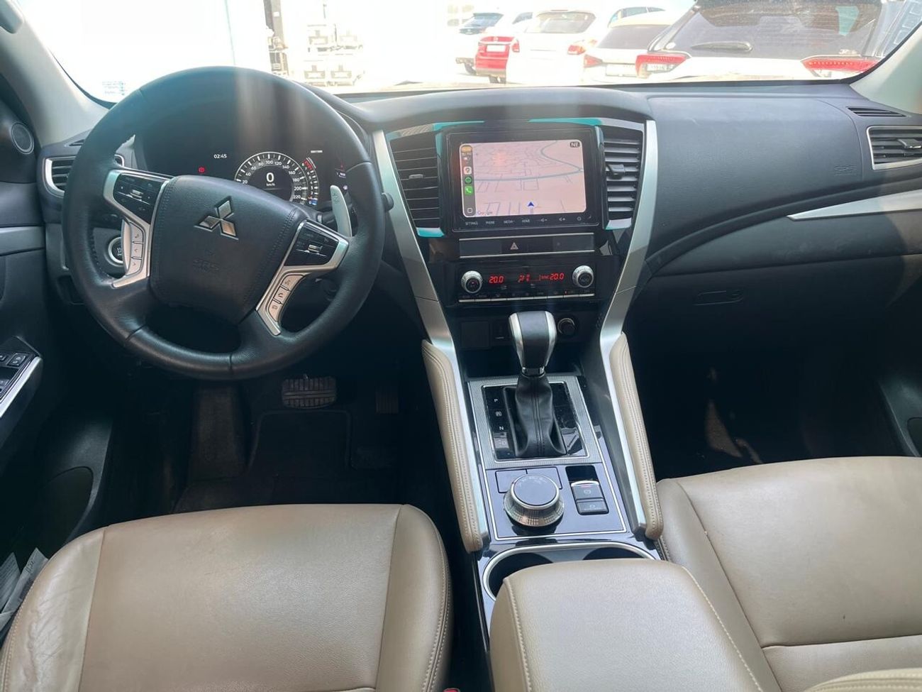 ميتسوبيشي مونتيرو سبورت GLS Premium 3.0L (7 Seater)