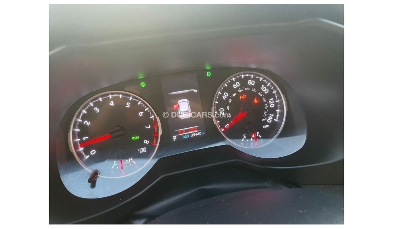 Toyota RAV4 2020 Toyota RAV4 XLE 2.5L V4 -