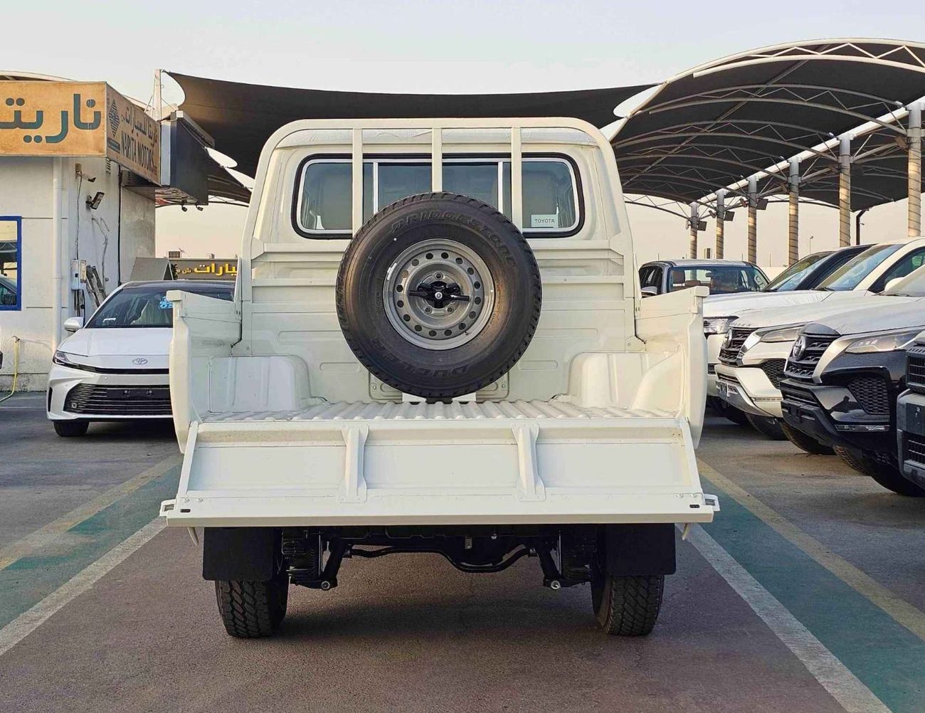 تويوتا لاند كروزر بيك آب LC79 STD-E / DOUBLE CABIN MANUAL / 2.8L V4 DIESEL 4WD / SNORKEL (CODE # STD-E)