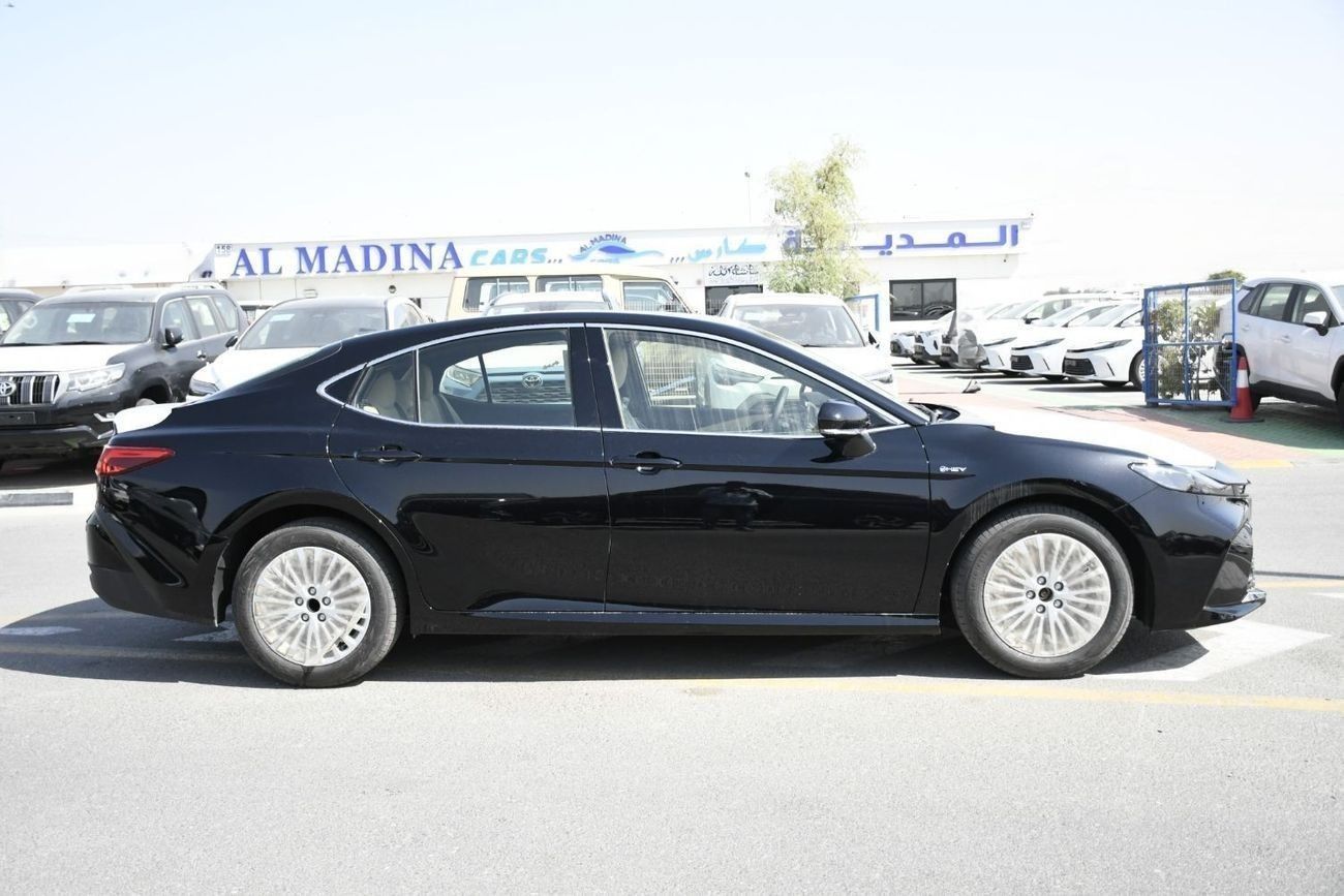 Toyota Camry 2.5L HEV With Sunroof (Ready Car)
