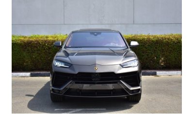 Lamborghini Urus V8 666 HP