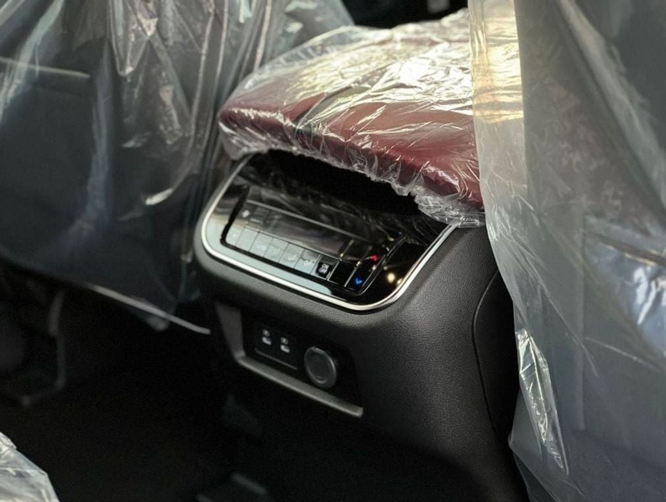 نيسان باترول NISSAN PATROL PLATINUM Twin Turbo Gcc Model 2025