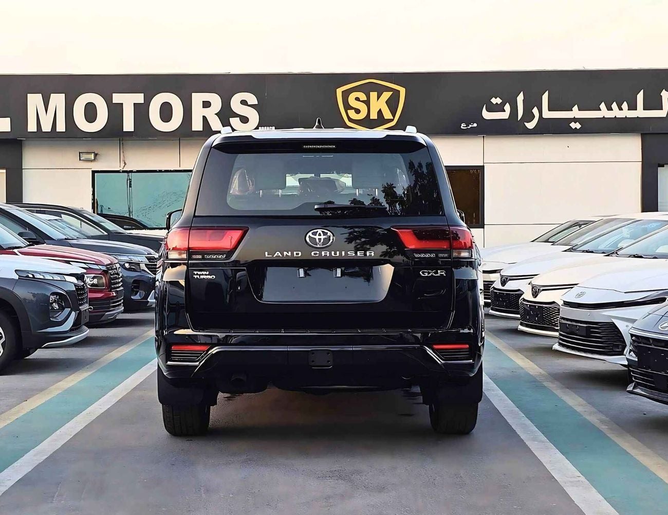 Toyota Land Cruiser GXR 3.5 Twin Turbo | BIG Screen JBL Speakers | Top Line Model (CODE # GXR3HB)