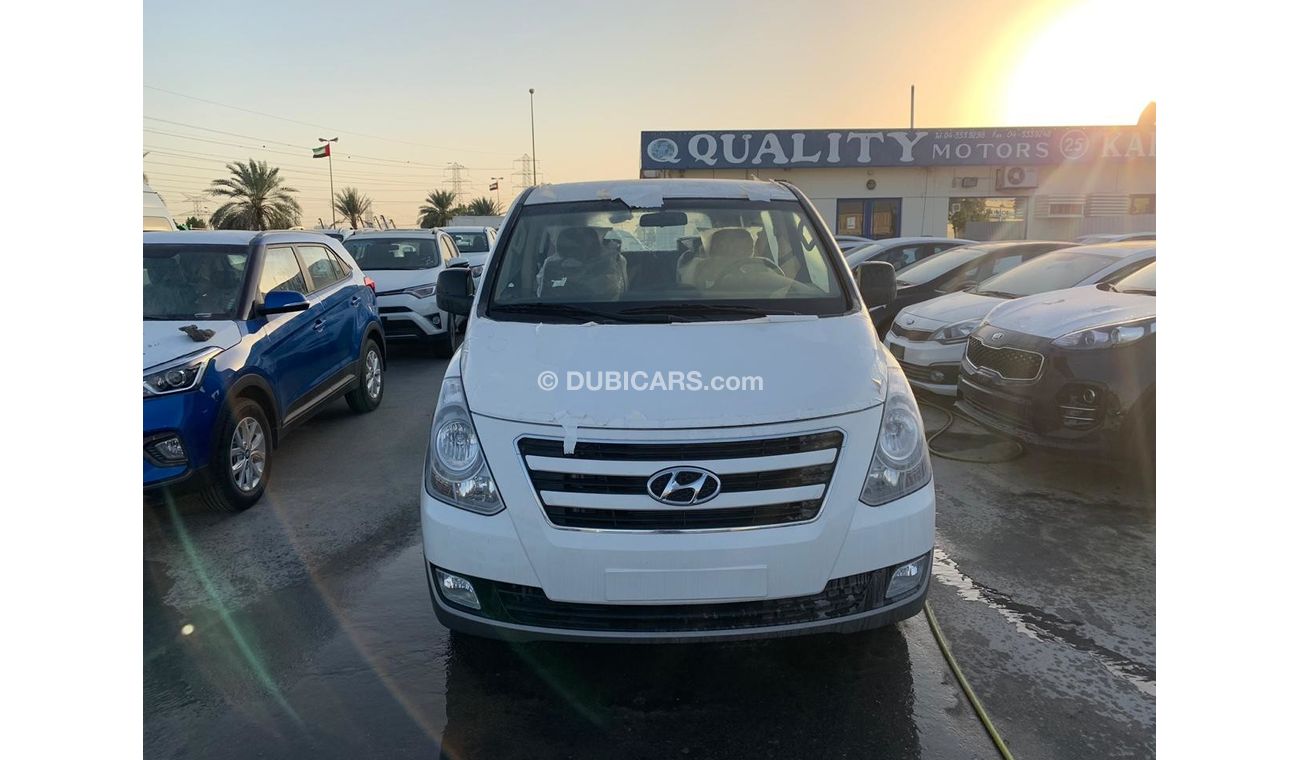 Hyundai H-1 4x4 diesel automatic